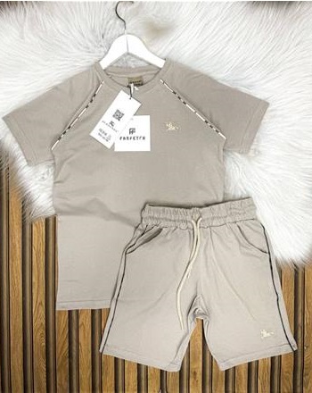 BURBERRY UNISEX 1/16 YAŞ BEJ TKM ( Aşağıdaki açıklamayı okuyunuz)