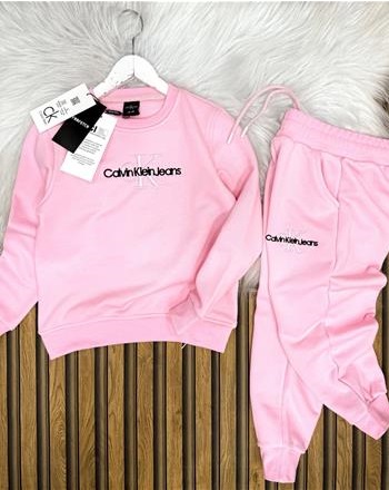 CALVİENKLEİN NAKIŞLI PEMBE TAKIM( Aşağıdaki açıklamayı mutlaka okuyunuz)