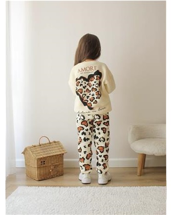 ŞARDONLU LEOPAR EŞOFMAN TAKIMI ( 3/10 YAŞ ARASI )