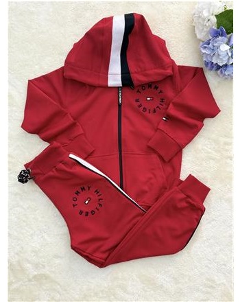 Tommy kırmızı takım{ 1\16 YAŞ ARASI}